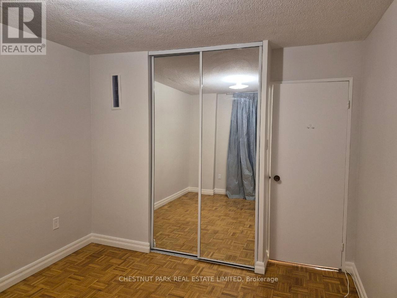 1404 - 260 Seneca Hill Drive, Toronto, Ontario  M2J 4S6 - Photo 32 - C12671438