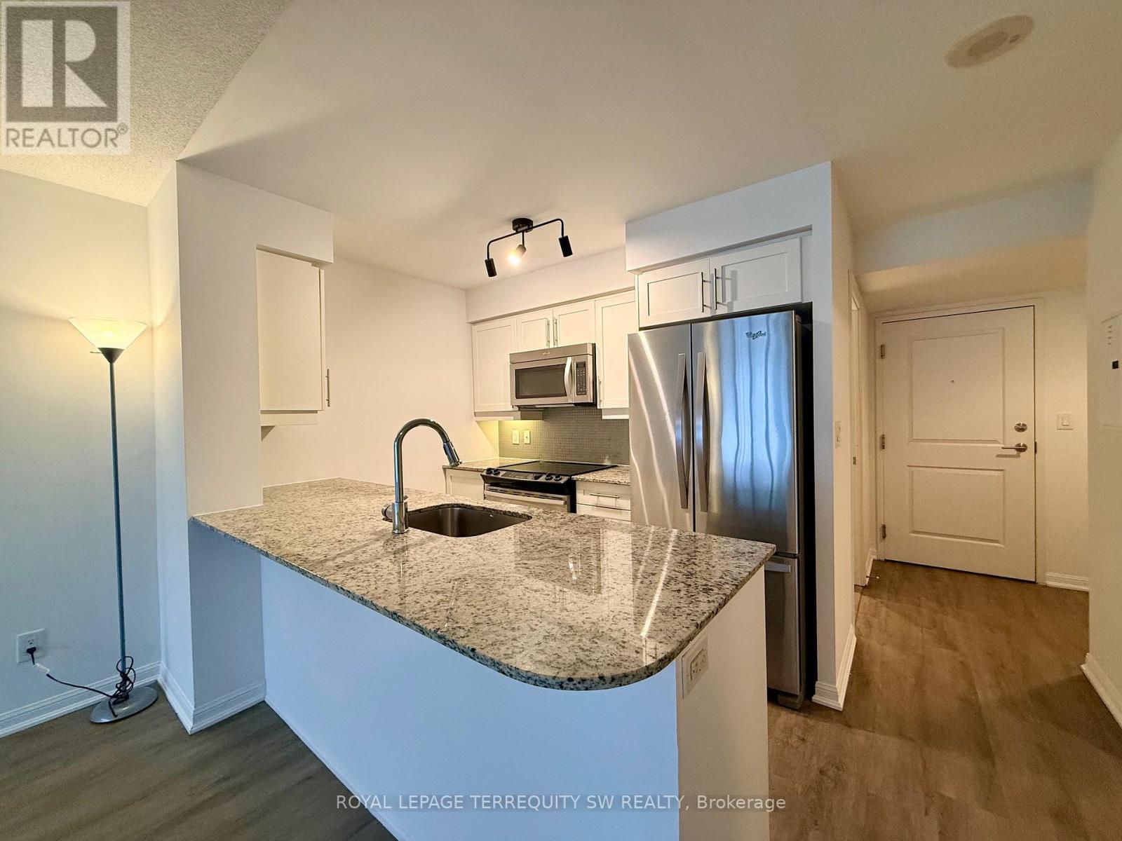 625 - 35 BASTION STREET, Toronto, Ontario