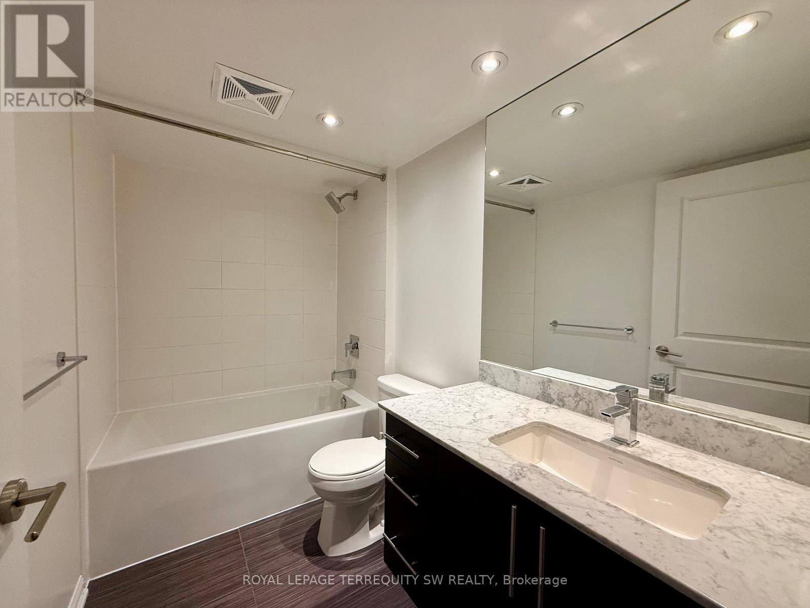 625 - 35 Bastion Street, Toronto, Ontario  M5V 0C2 - Photo 4 - C12789628