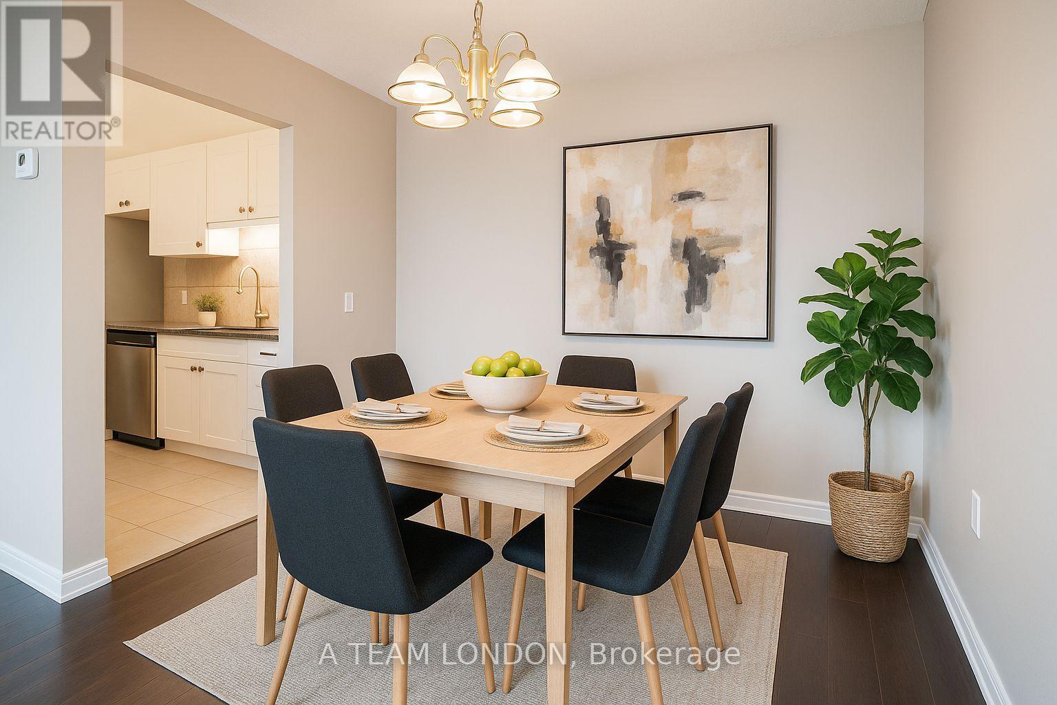 Photo 3 of 33 for 407 - 155 Kent Street