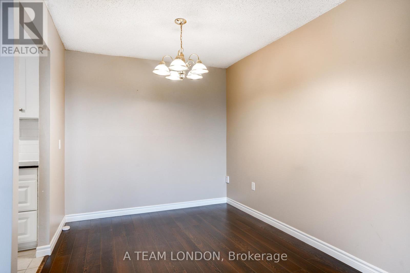 407 - 155 Kent Street, London East, Ontario  N6A 1L5 - Photo 11 - X12499638