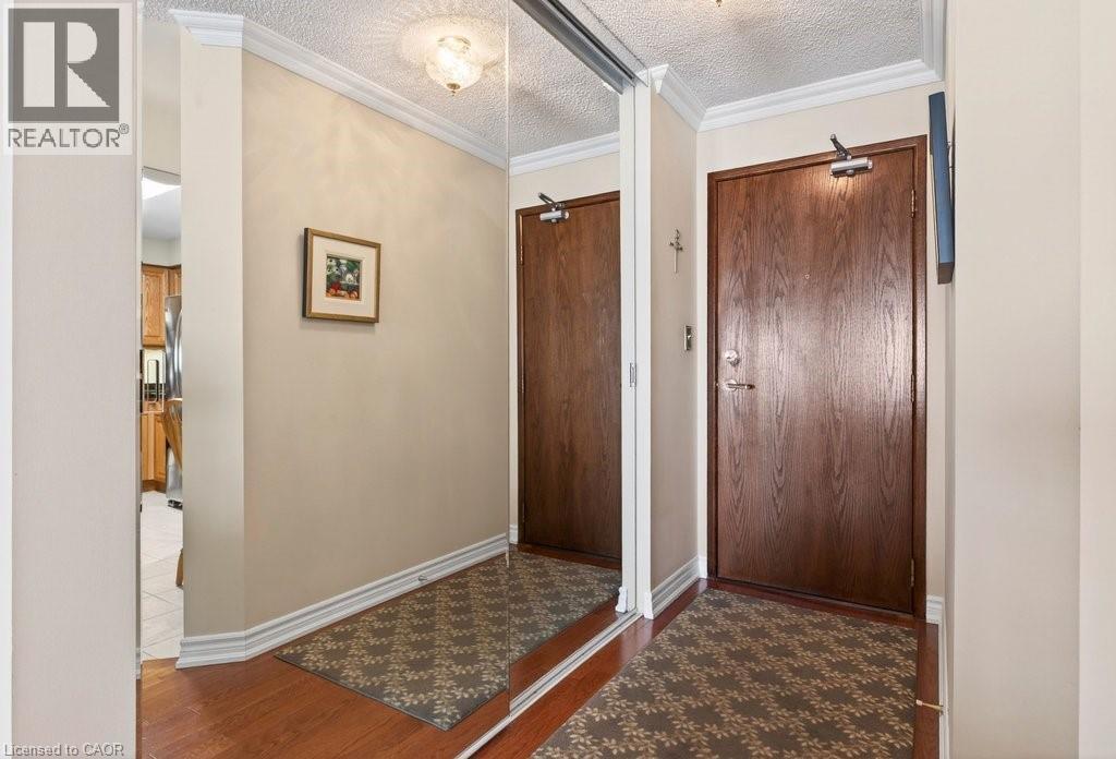 1276 Maple Crossing Boulevard, Burlington, Ontario  L7S 2J9 - Photo 6 - 40805379