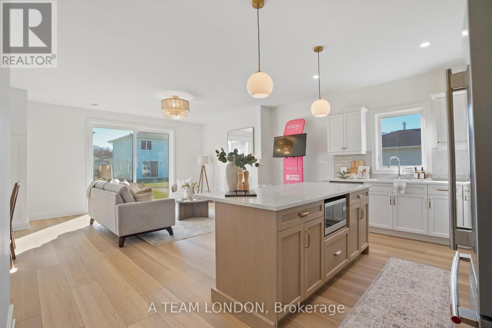 91 The Promenade, Central Elgin, Ontario  N5L 1C5 - Photo 8 - X12511910