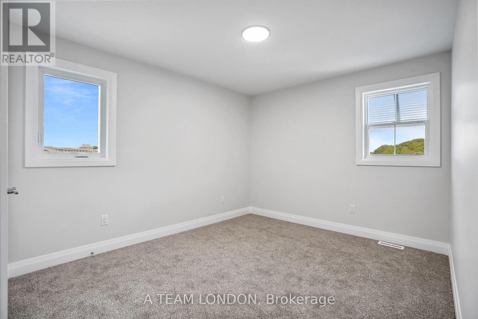 72 The Promenade, Central Elgin, Ontario  N5L 1C5 - Photo 29 - X12600904