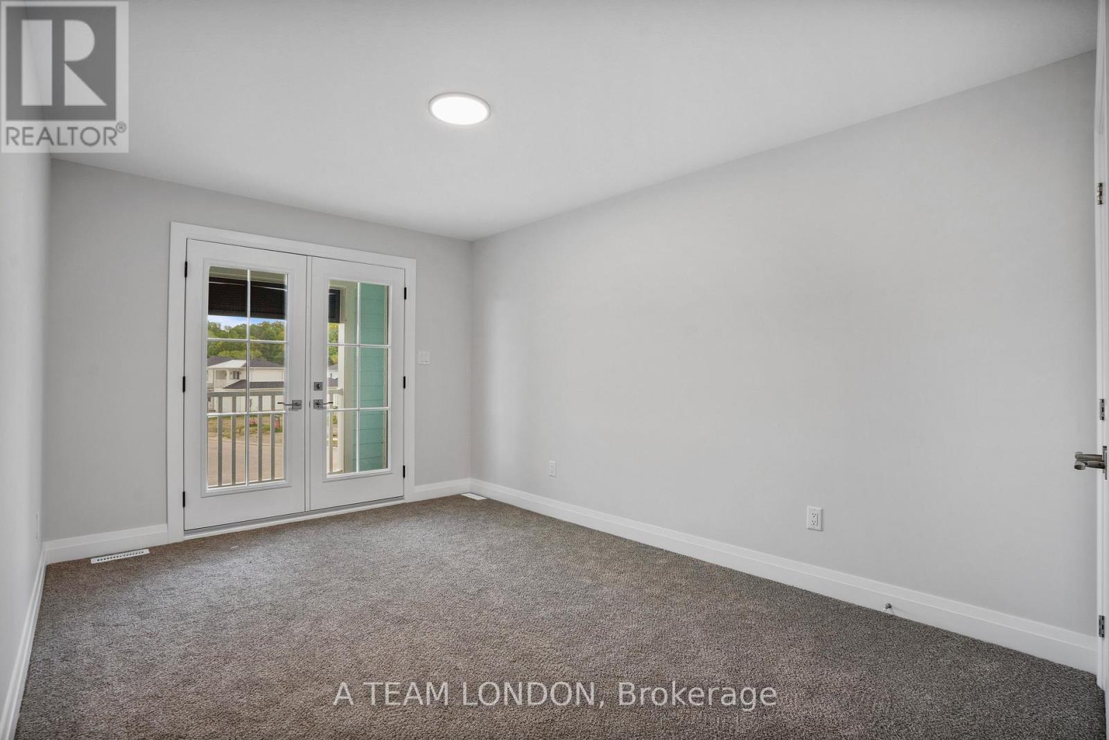 72 The Promenade, Central Elgin, Ontario  N5L 1C5 - Photo 24 - X12600904