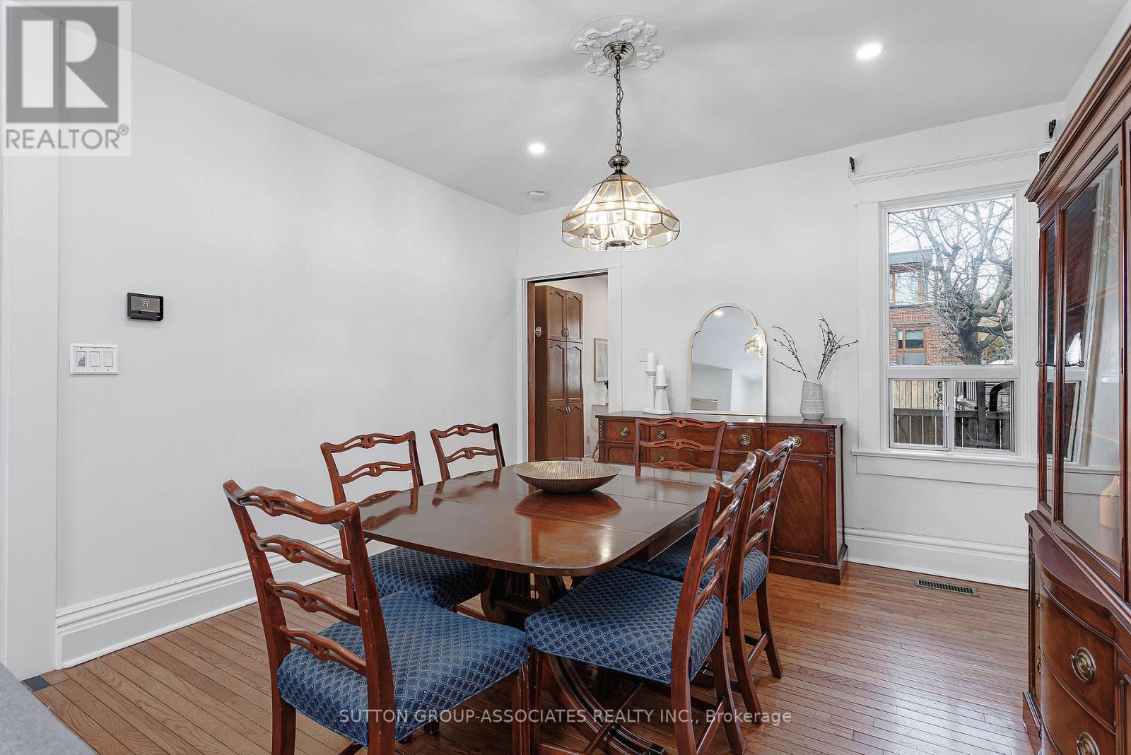 14 Westminster Avenue, Toronto, Ontario  M6R 1N4 - Photo 13 - W12792432