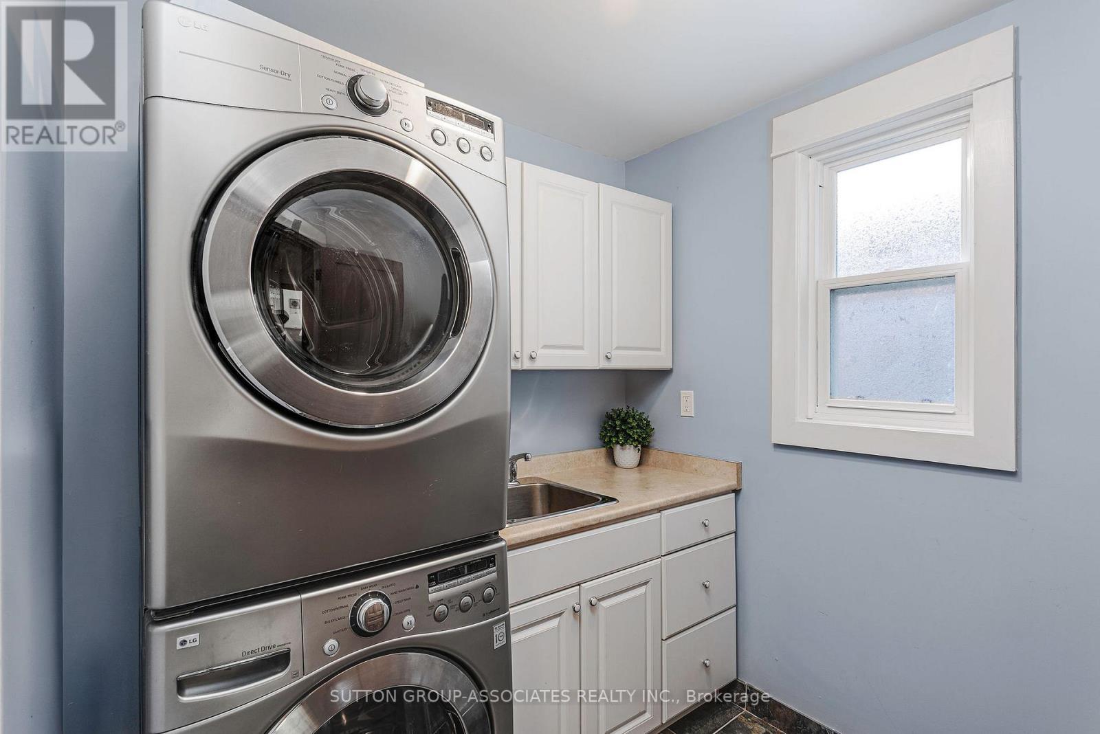 14 Westminster Avenue, Toronto, Ontario  M6R 1N4 - Photo 28 - W12792432