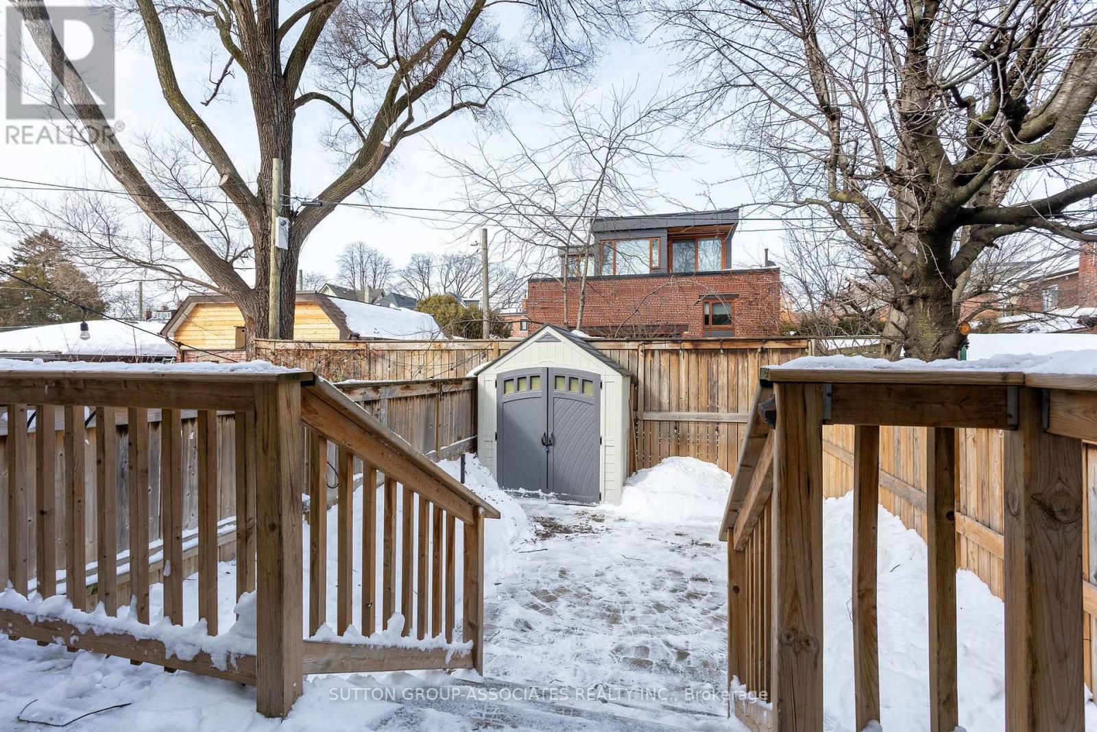 14 Westminster Avenue, Toronto, Ontario  M6R 1N4 - Photo 38 - W12792432