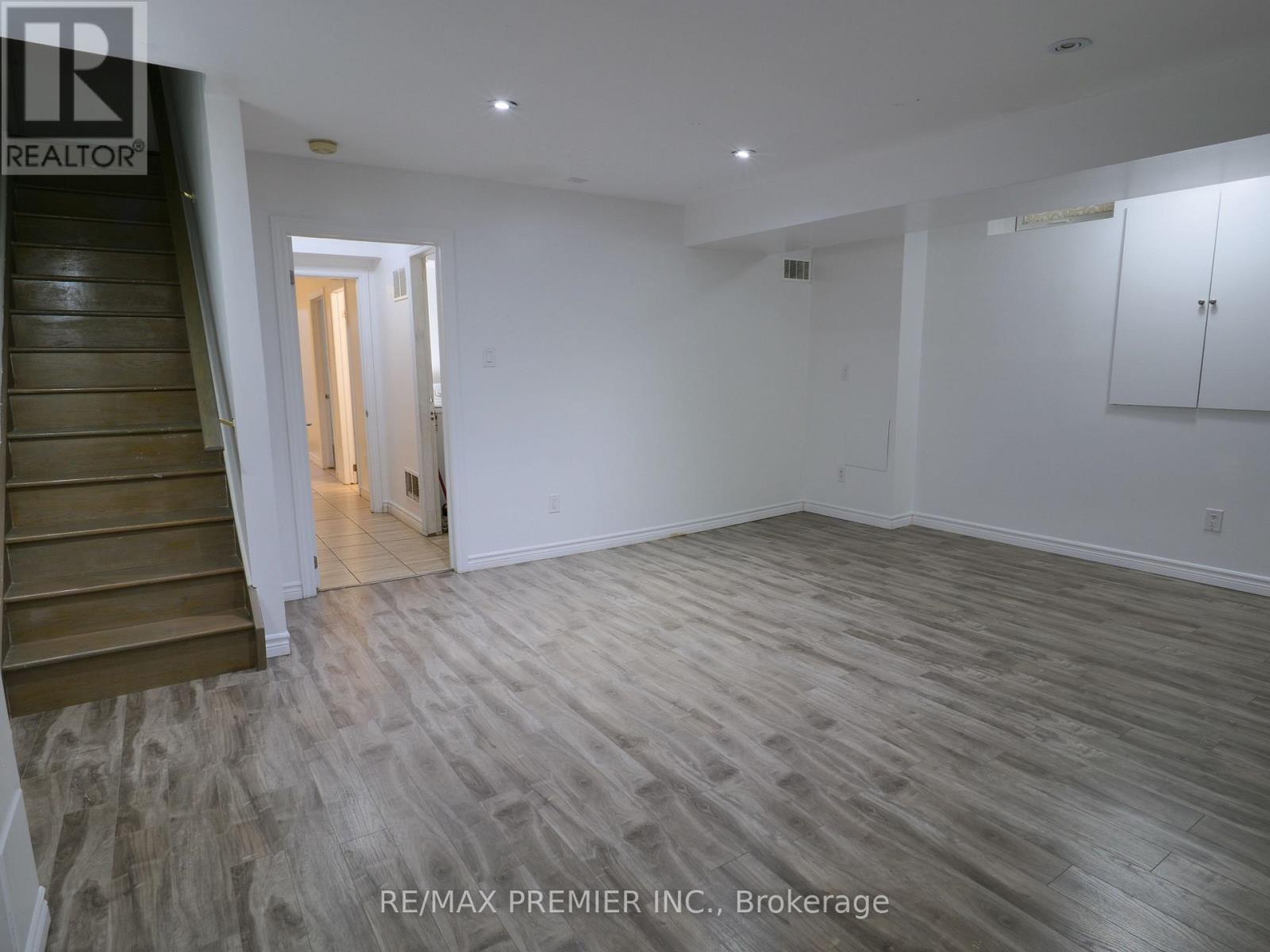 Unknown Address, ,     - Photo 10 - W12792444