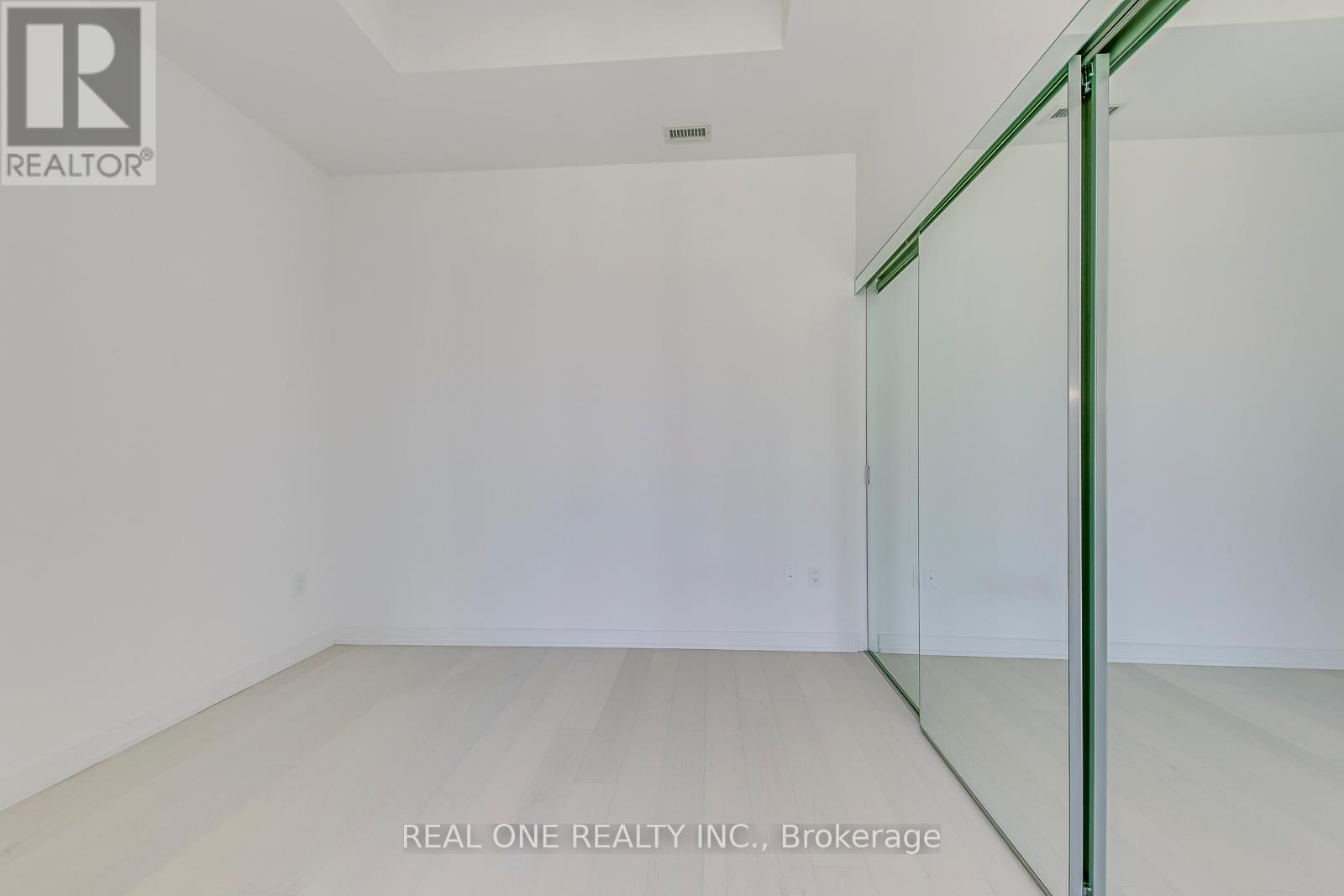 6015 - 3883 Quartz Road, Mississauga, Ontario L5B 0M4 - Photo 26 - W12792448