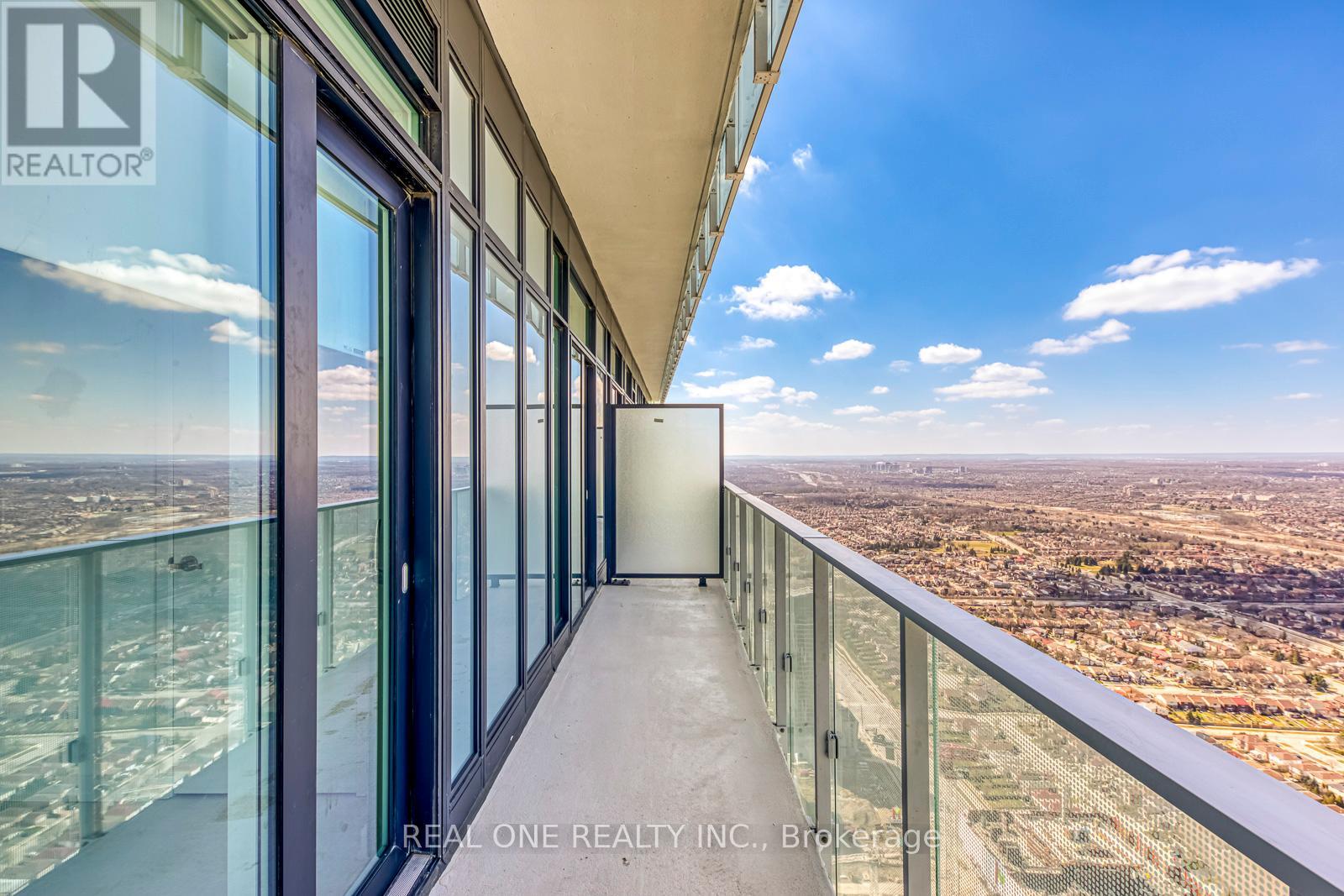 6015 - 3883 Quartz Road, Mississauga, Ontario L5B 0M4 - Photo 38 - W12792448