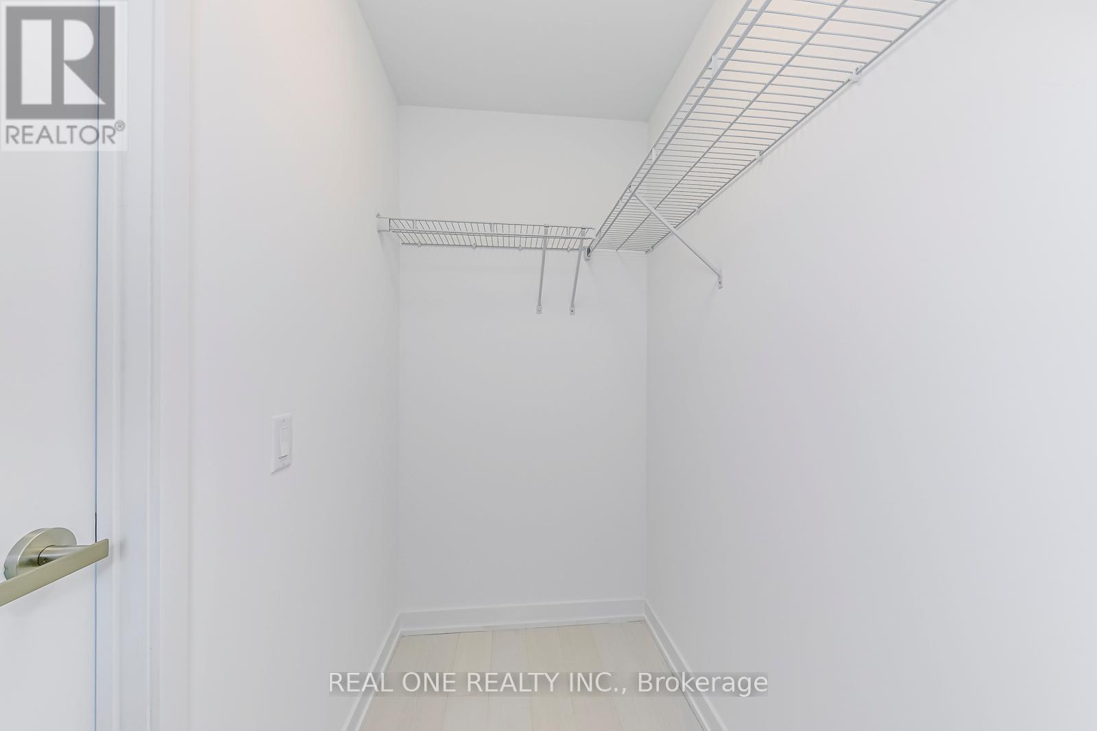 6015 - 3883 Quartz Road, Mississauga, Ontario L5B 0M4 - Photo 42 - W12792448