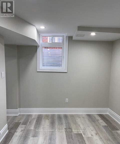 78 Saint Dennis Road, Brampton, Ontario  L6R 0B6 - Photo 5 - W12792494