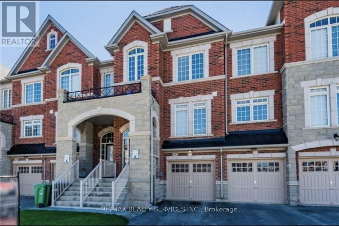 74 Aldersgate Drive, Brampton, Ontario  L7A 3Z9 - Photo 1 - W12792500