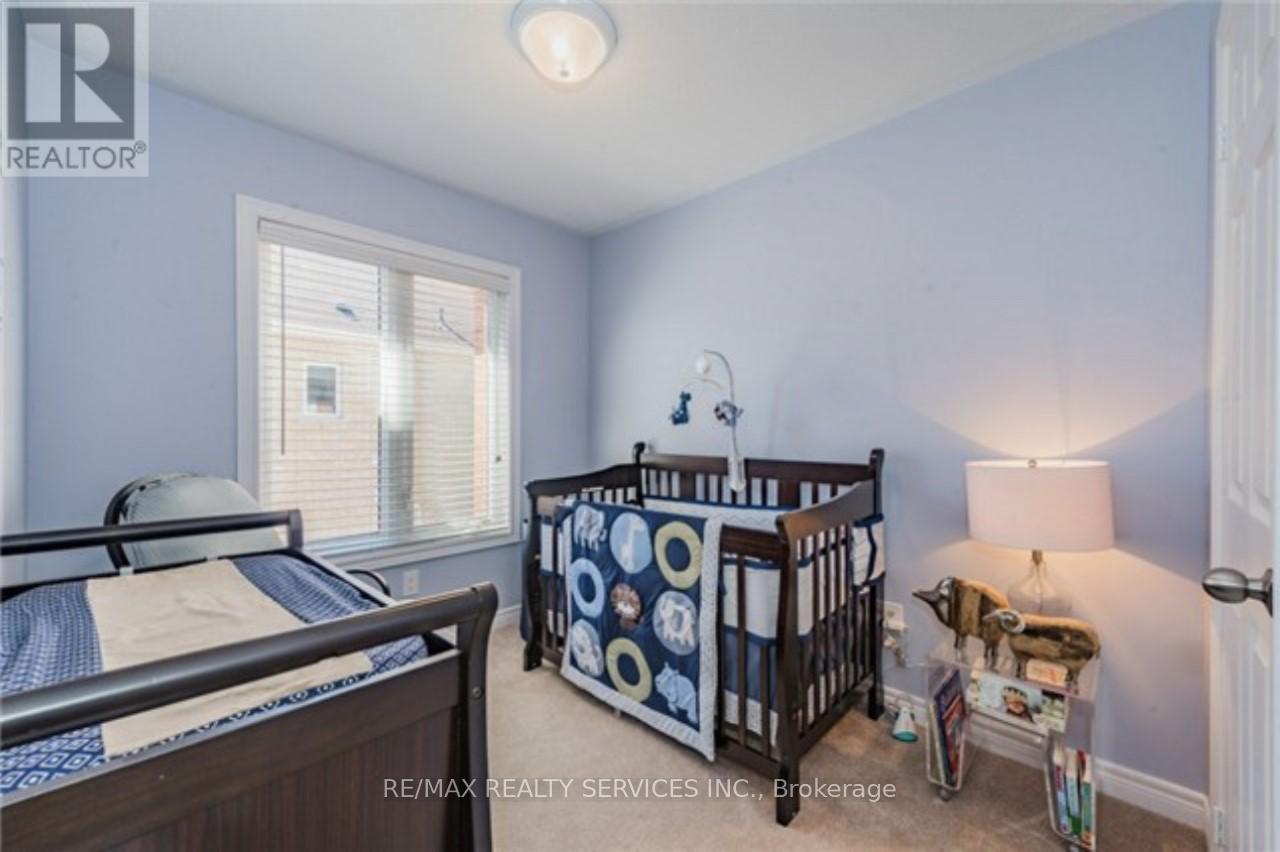 74 Aldersgate Drive, Brampton, Ontario  L7A 3Z9 - Photo 10 - W12792500