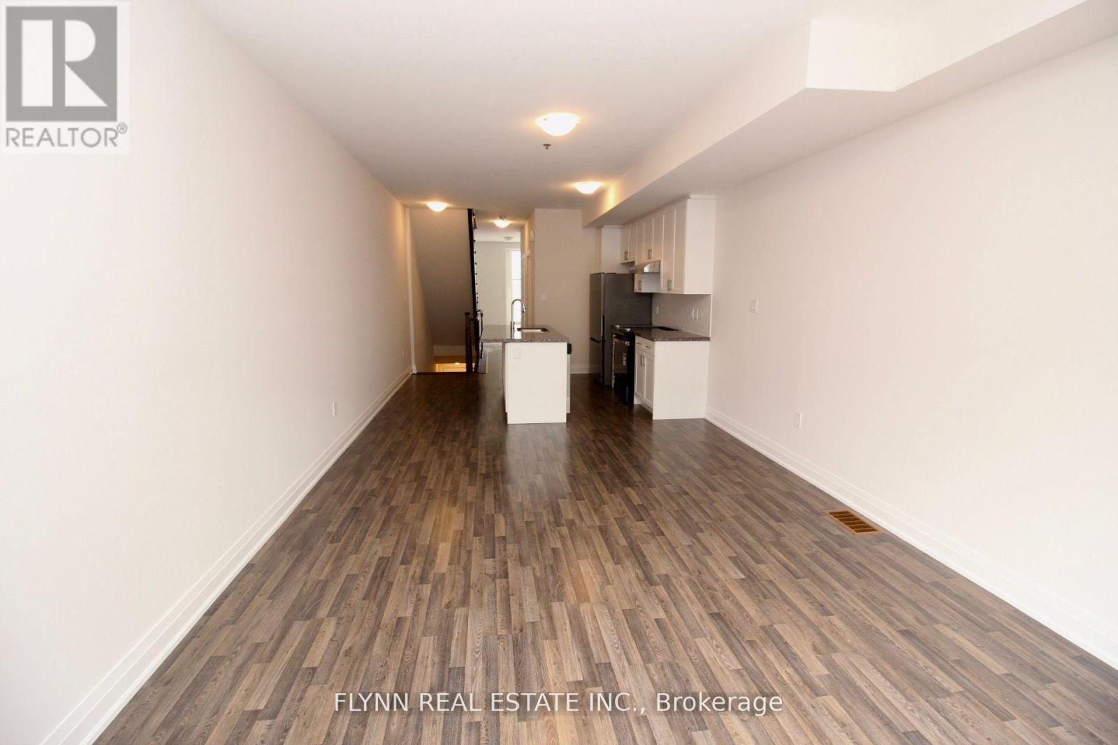 2 - 33 Creekbank Road, Toronto, Ontario  M6L 0A4 - Photo 6 - W12792526