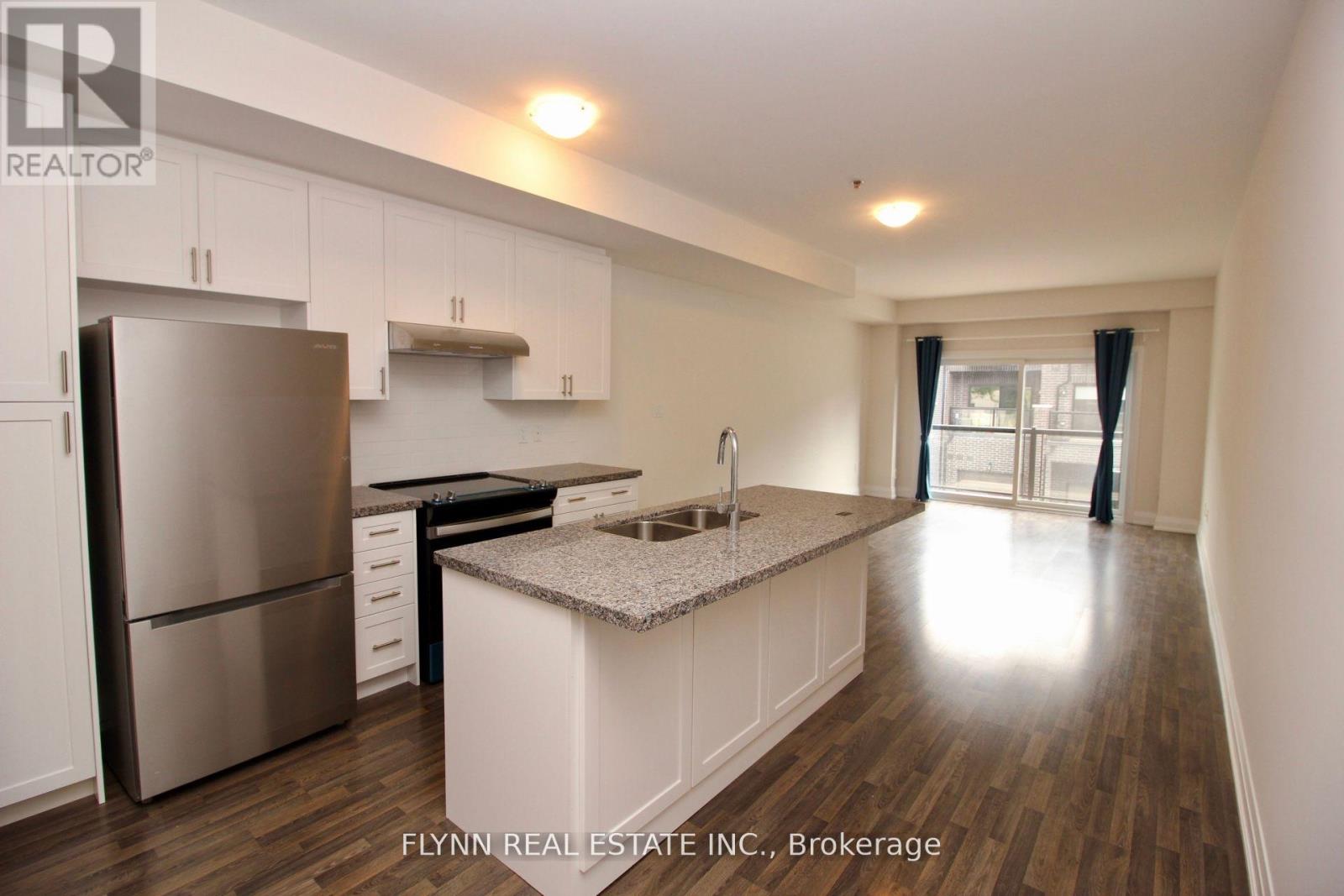 2 - 33 Creekbank Road, Toronto, Ontario  M6L 0A4 - Photo 8 - W12792526