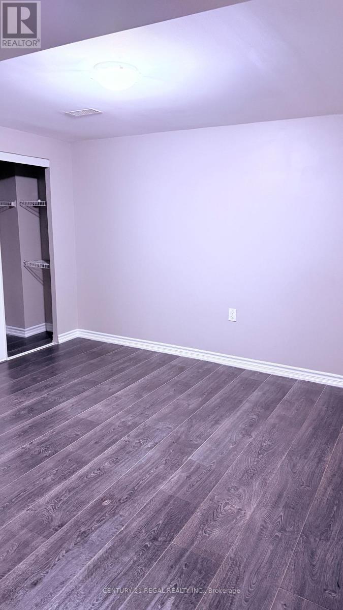 39 Laurentide Crescent, Brampton, Ontario  L6P 1Y3 - Photo 18 - W12792568