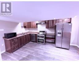 39 LAURENTIDE CRESCENT, Brampton, Ontario