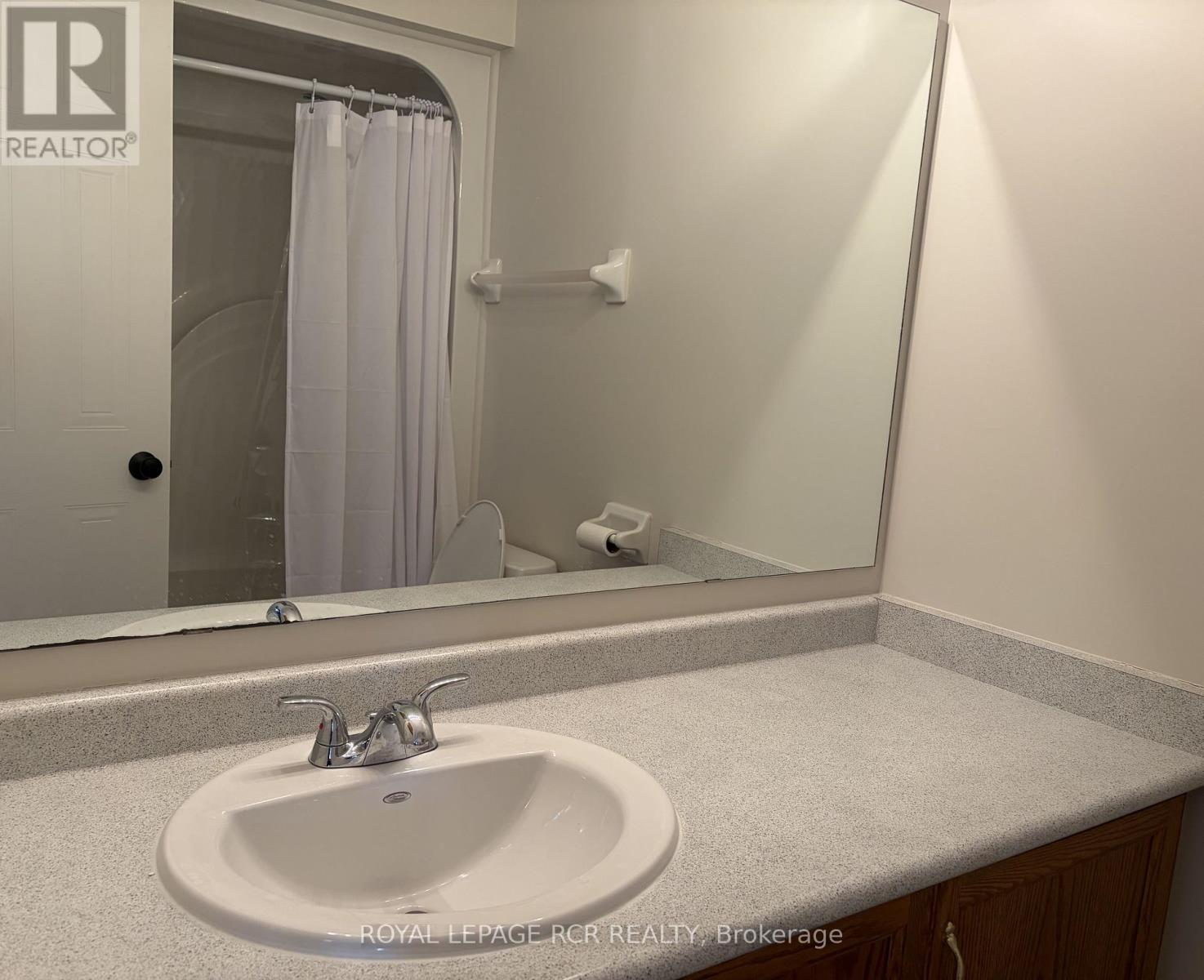 8 Lawton Court, Orangeville, Ontario  L9W 4X4 - Photo 14 - W12792574