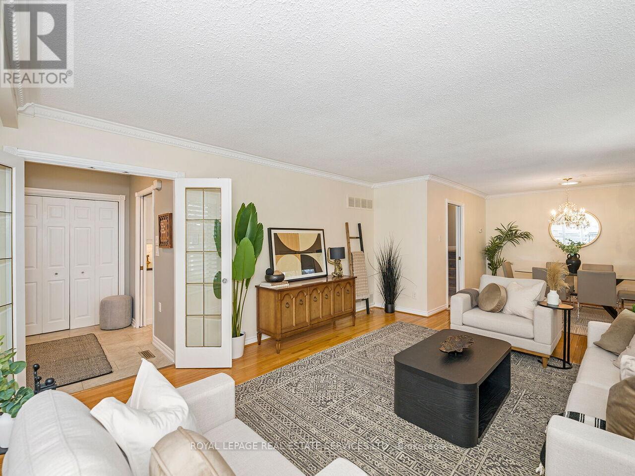 437 Highside Drive, Milton, Ontario  L9T 1W9 - Photo 8 - W12792628