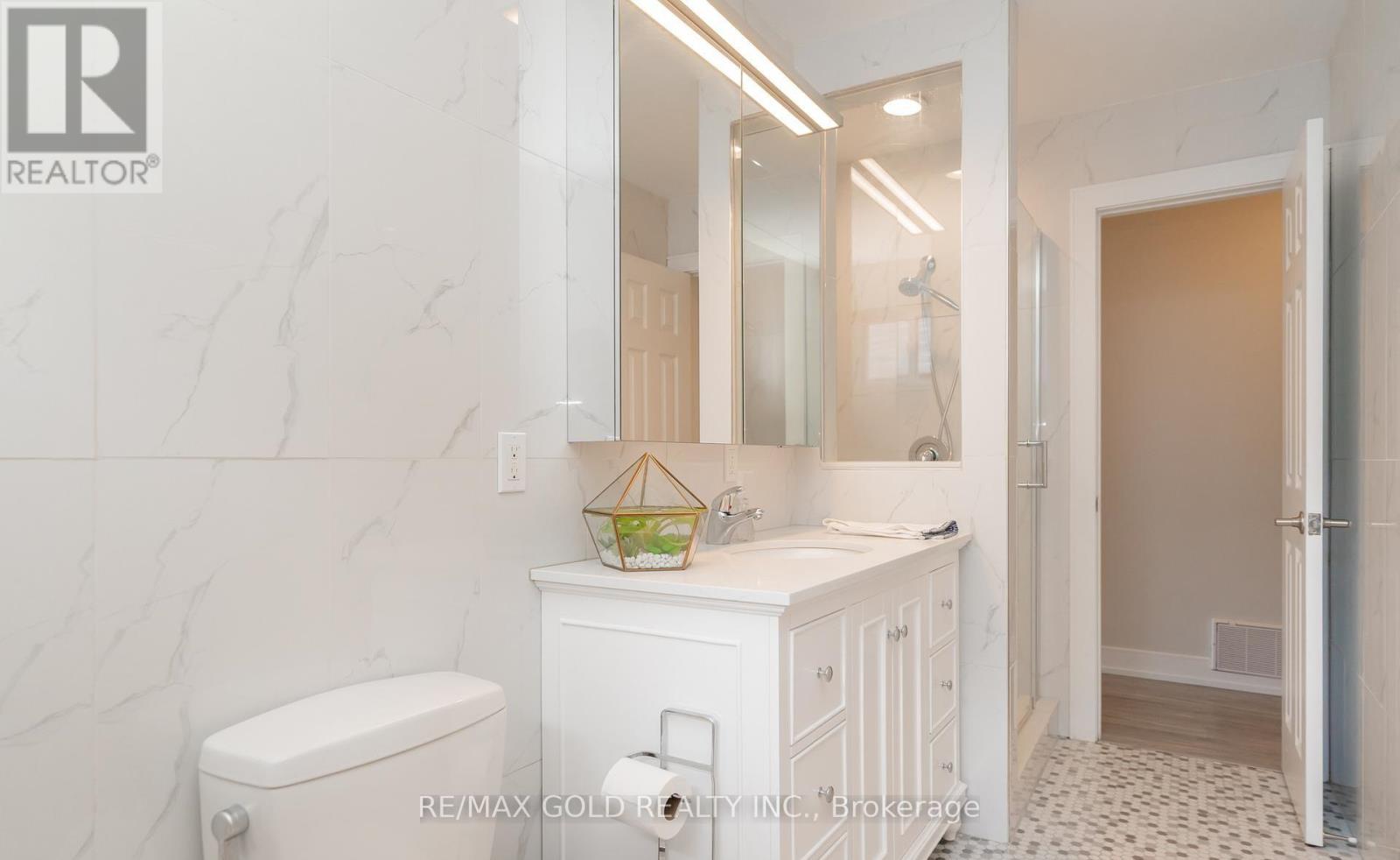 29 Devonshire Drive, Brampton, Ontario  L6T 3G5 - Photo 26 - W12792646