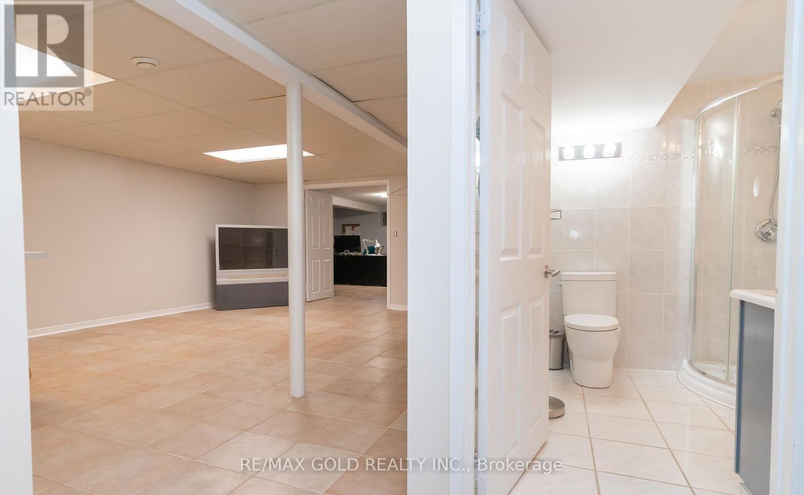 29 Devonshire Drive, Brampton, Ontario  L6T 3G5 - Photo 28 - W12792646