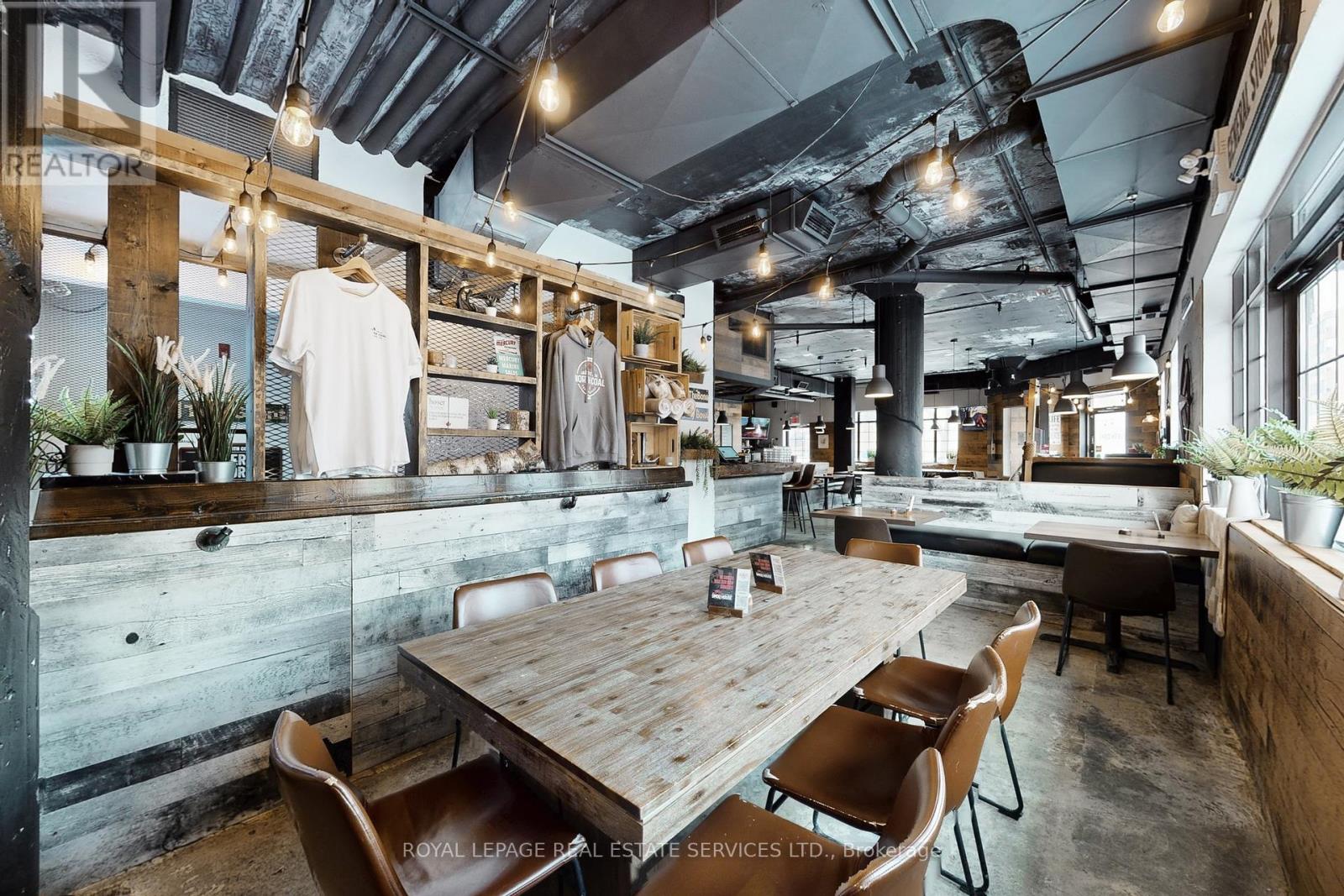 8, 9, 10 - 399 Elizabeth Street, Burlington, Ontario  L7R 0A4 - Photo 11 - W12792662