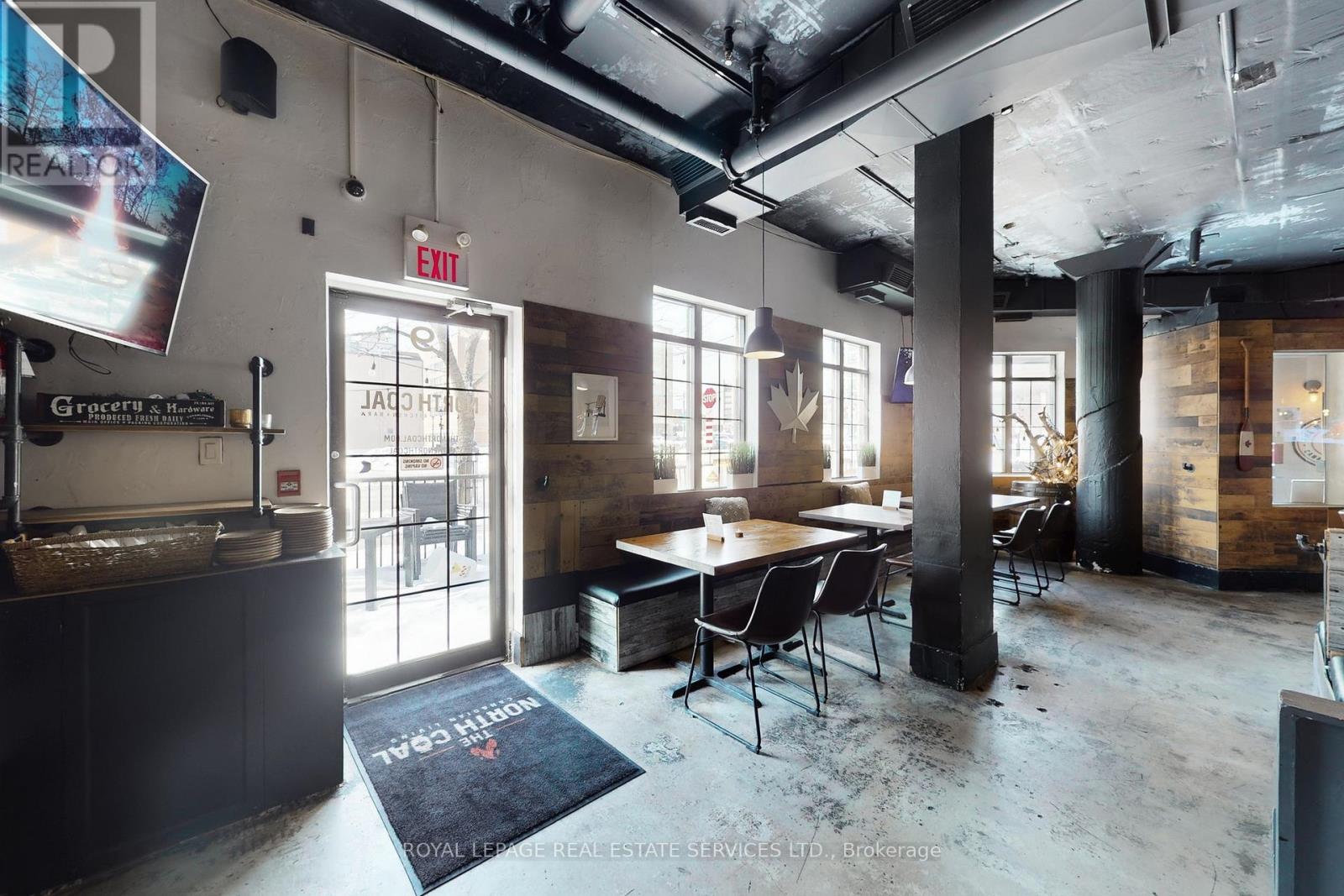 8, 9, 10 - 399 Elizabeth Street, Burlington, Ontario  L7R 0A4 - Photo 13 - W12792662