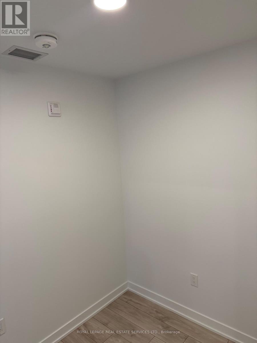 406 - 750 Whitelock Avenue, Milton, Ontario  L9E 2B4 - Photo 15 - W12762296