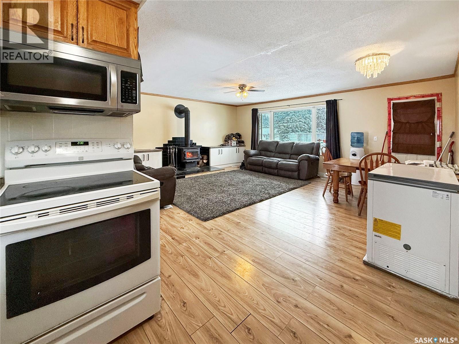 210 1st Street W, Meath Park, Saskatchewan  S0J 1T0 - Photo 6 - SK026495