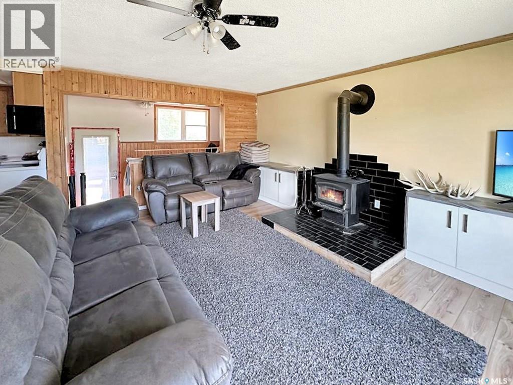 210 1st Street W, Meath Park, Saskatchewan  S0J 1T0 - Photo 9 - SK026495