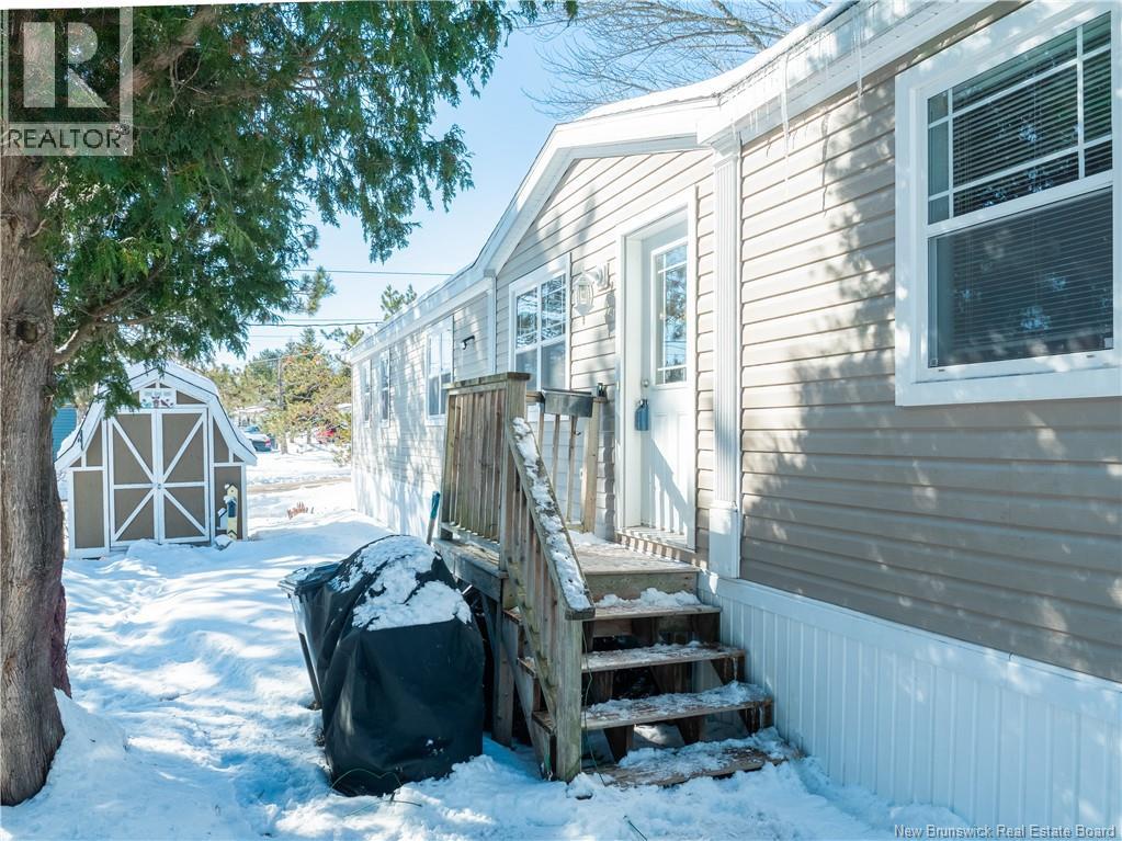 133 Cassidy Circle, Fredericton, New Brunswick  E3B 7N2 - Photo 2 - NB133656