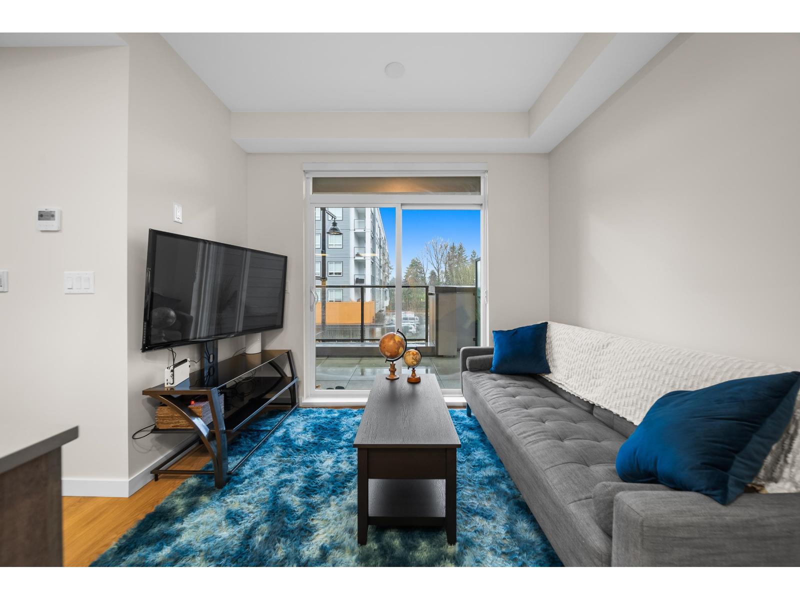 201 27218 Aldergrove Town Centre Drive, Langley, British Columbia  V4W 0E2 - Photo 7 - R3089864