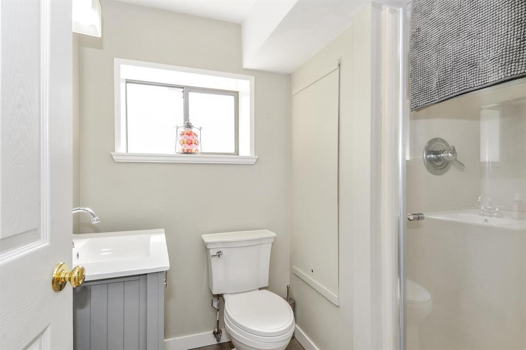 1910 196 Street, Langley, British Columbia  V2Z 2G4 - Photo 24 - R3089857