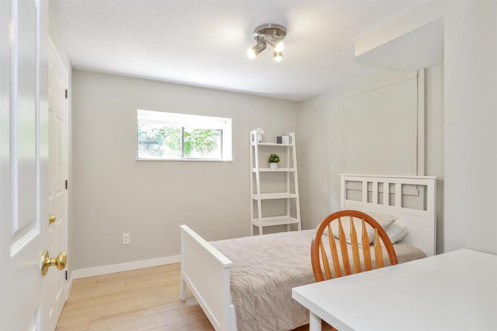 1910 196 Street, Langley, British Columbia  V2Z 2G4 - Photo 20 - R3089857