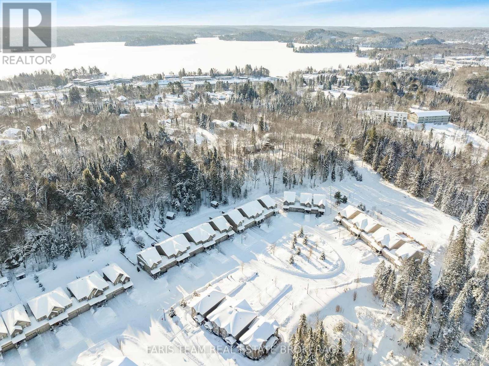 22 Spalding Crescent, Huntsville, Ontario  P1H 1C8 - Photo 37 - X12792478