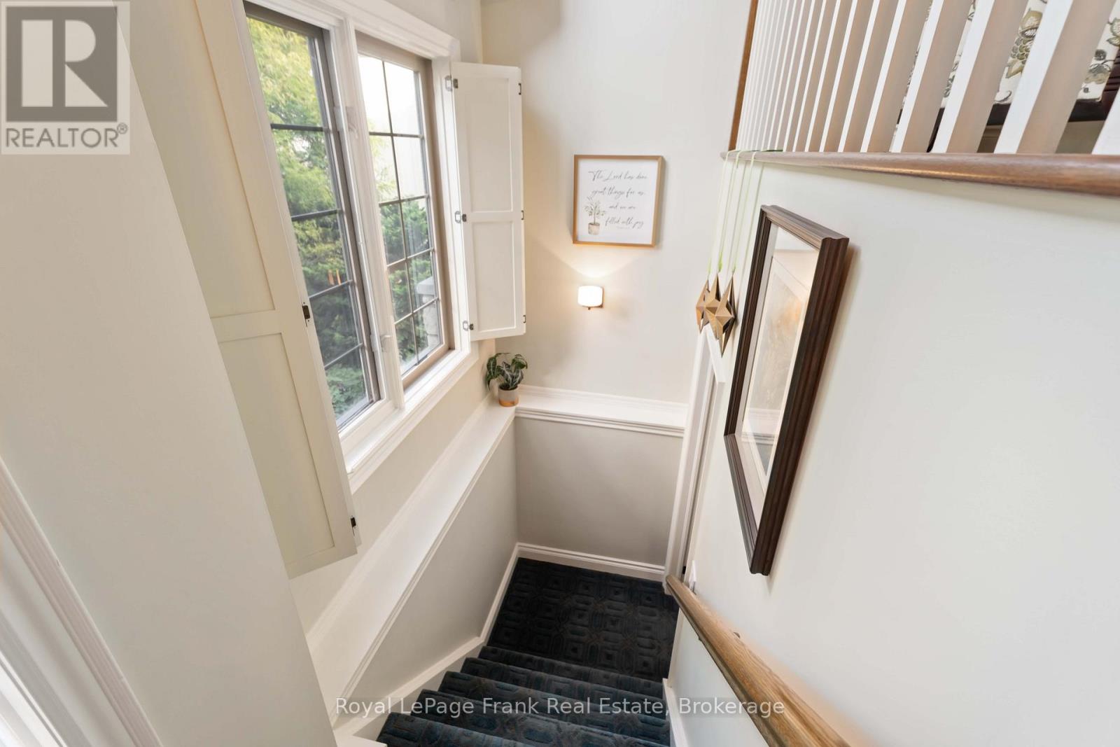 61 Frontier Drive, Niagara-On-The-Lake, Ontario  L0S 1J0 - Photo 17 - X12792488