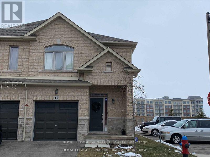 17 DESTINY LANE, Hamilton, Ontario