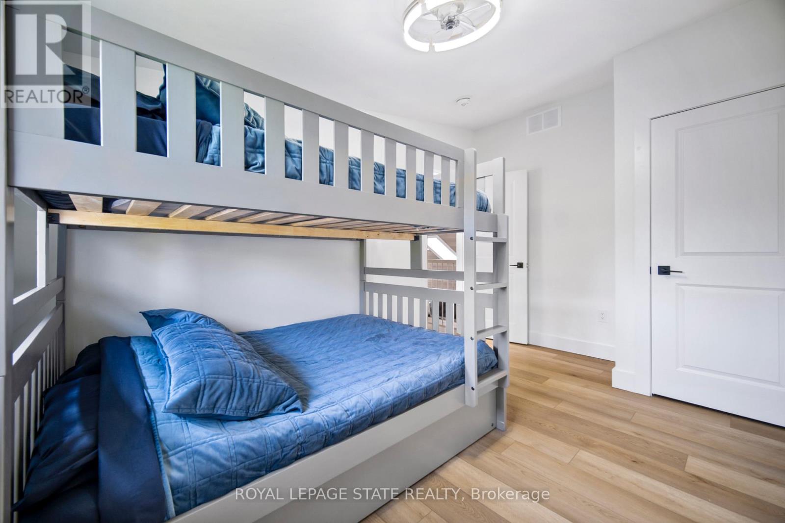 12 Park Lane Crescent, Norfolk, Ontario  N0E 1T0 - Photo 44 - X12792652