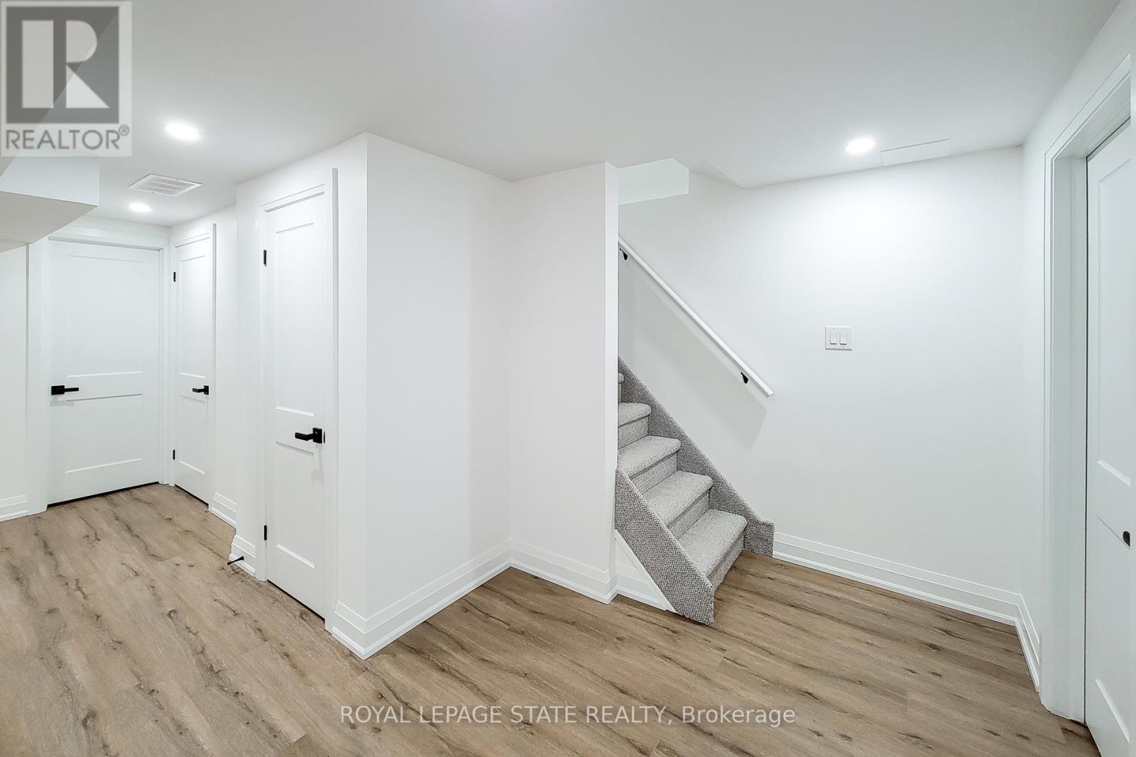 53 Winchester Boulevard, Hamilton, Ontario  L8T 2M7 - Photo 32 - X12792654