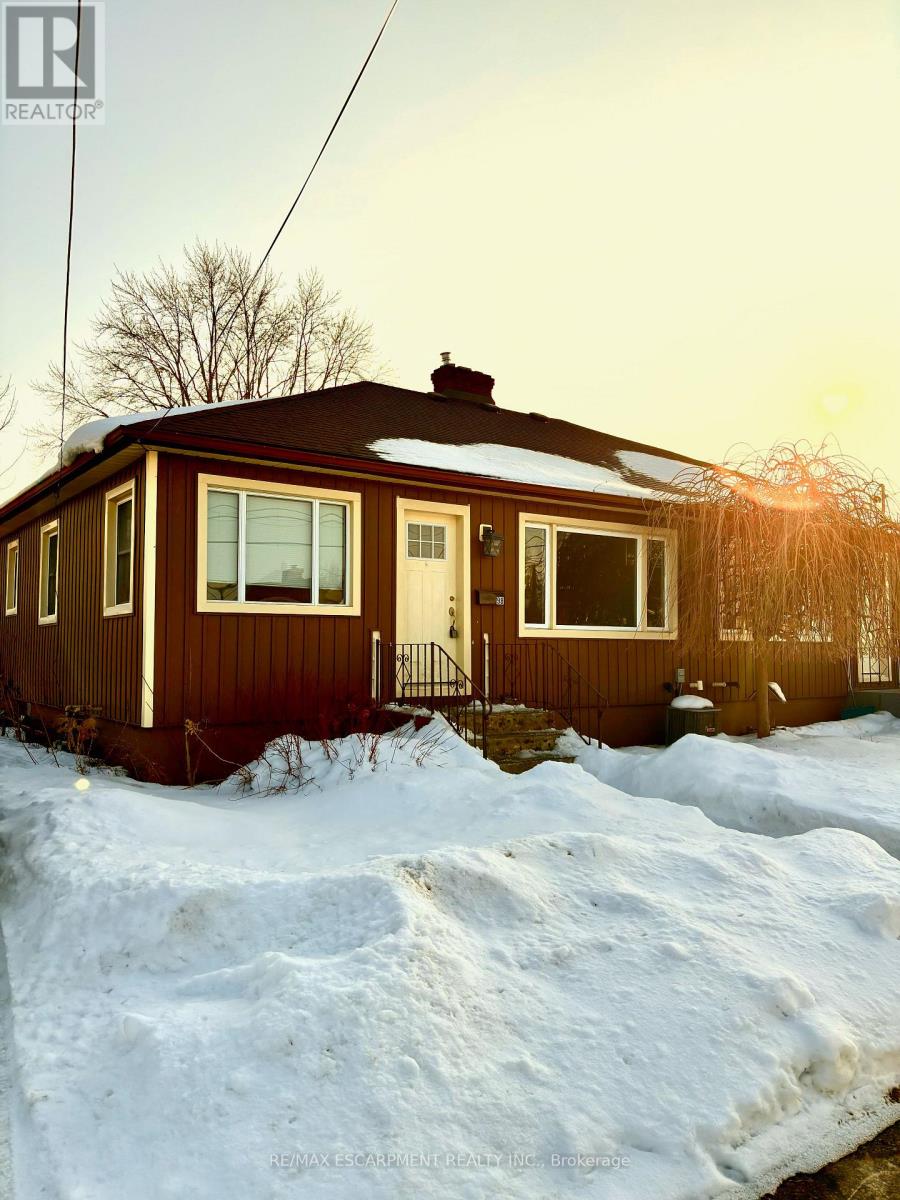 Main - 98 Brady Street, Port Colborne, Ontario  L3K 3R6 - Photo 14 - X12792674