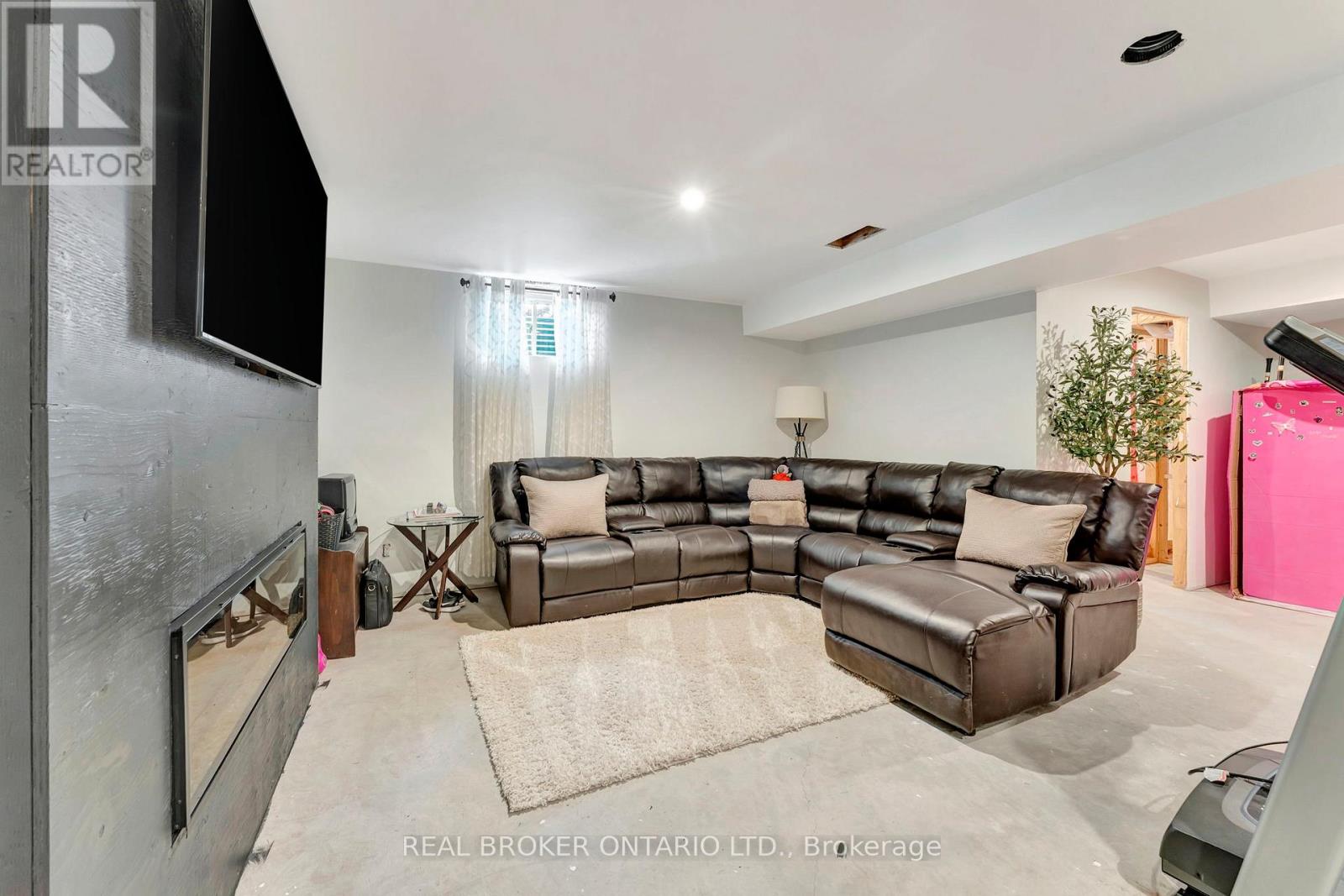 304 Courtland Street, Norfolk, Ontario  N4B 0A8 - Photo 25 - X12792684