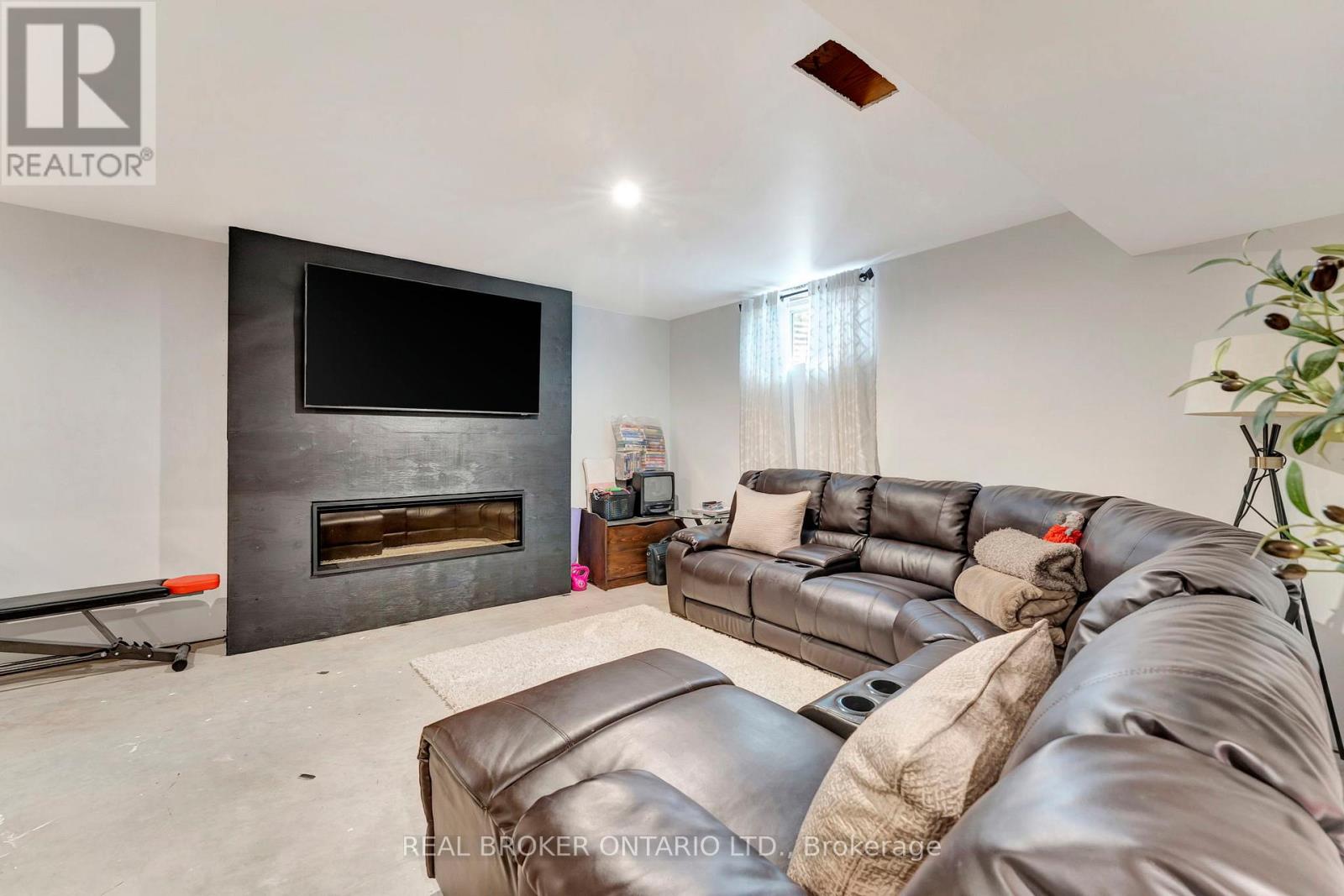 304 Courtland Street, Norfolk, Ontario  N4B 0A8 - Photo 26 - X12792684