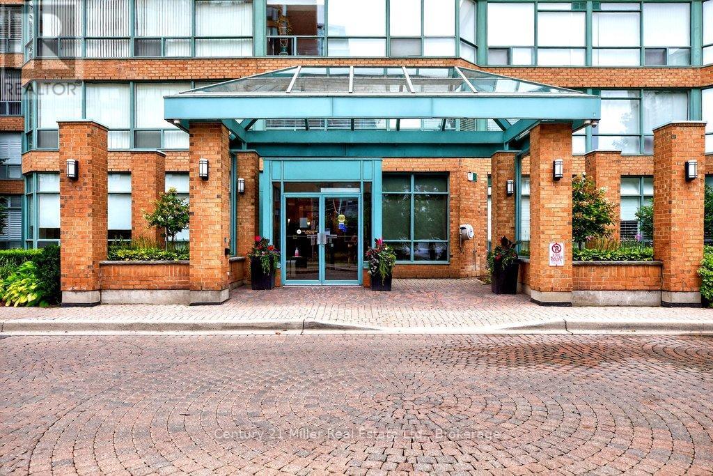 1605 - 1276 Maple Crossing Boulevard, Burlington, Ontario  L7S 2J9 - Photo 4 - W12792828