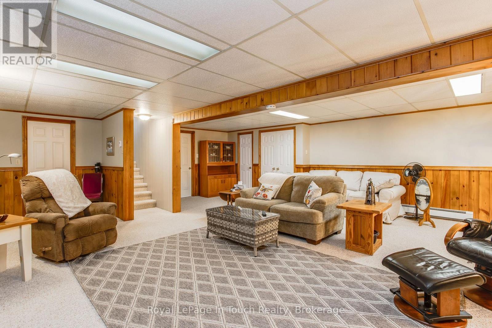 19 Maplegate Road, Tiny (Wyevale), Ontario  L0L 2T0 - Photo 25 - S12792752