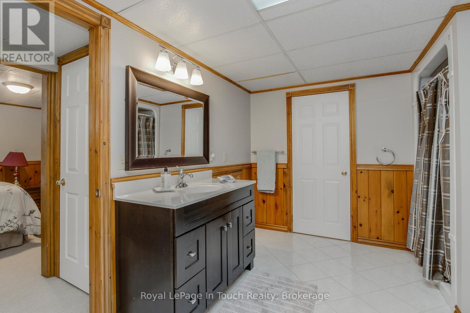 19 Maplegate Road, Tiny (Wyevale), Ontario  L0L 2T0 - Photo 31 - S12792752