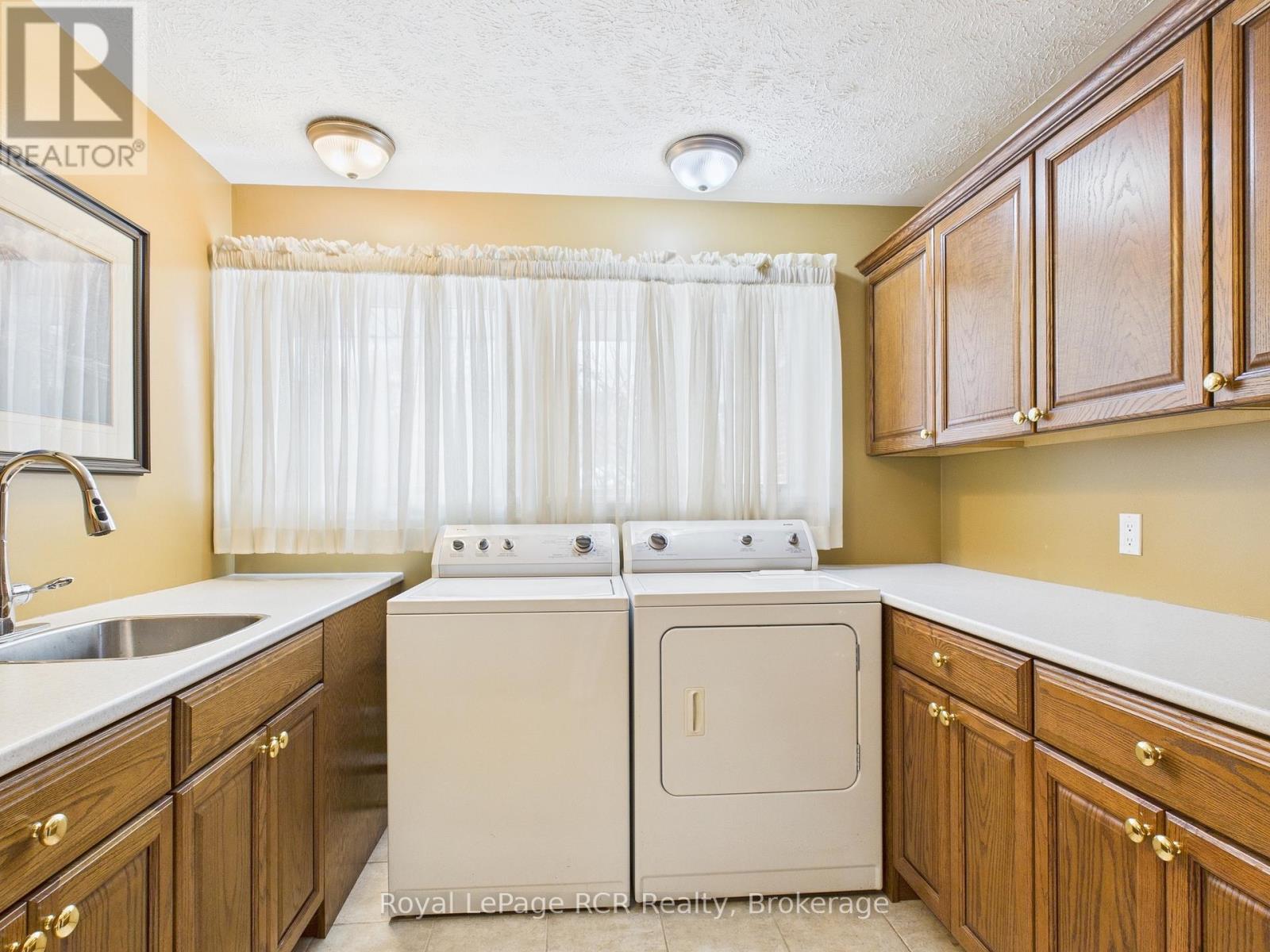 525 4th Avenue W, Owen Sound, Ontario  N4K 4V3 - Photo 12 - X12792868