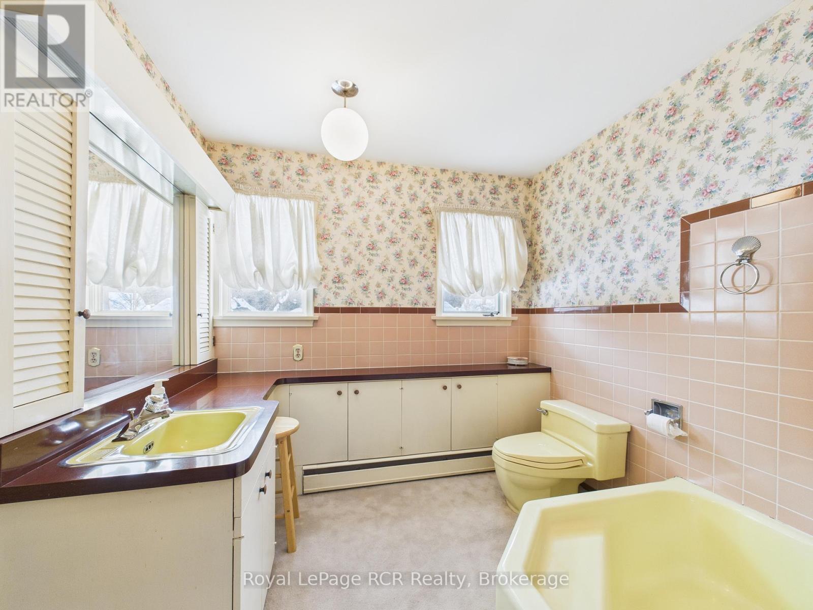 525 4th Avenue W, Owen Sound, Ontario  N4K 4V3 - Photo 18 - X12792868