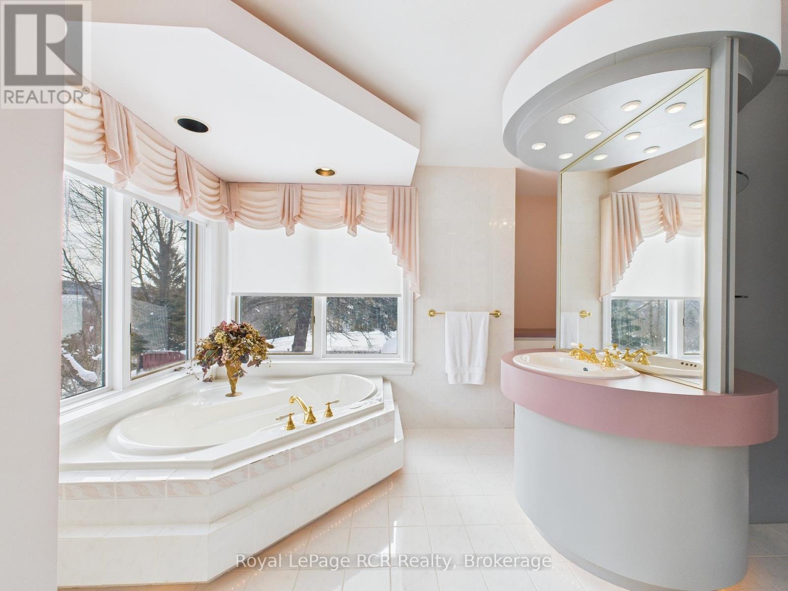 525 4th Avenue W, Owen Sound, Ontario  N4K 4V3 - Photo 40 - X12792868